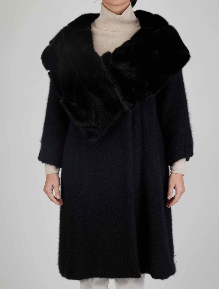 Kiton Kiton Black Cashmere Silk  With Fur Overcoat Black 000