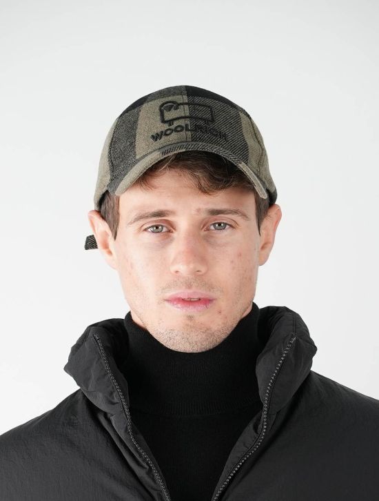 Woolrich Woolrich Green Black Wool Pl Pa Baseball Cap Green / Black 001