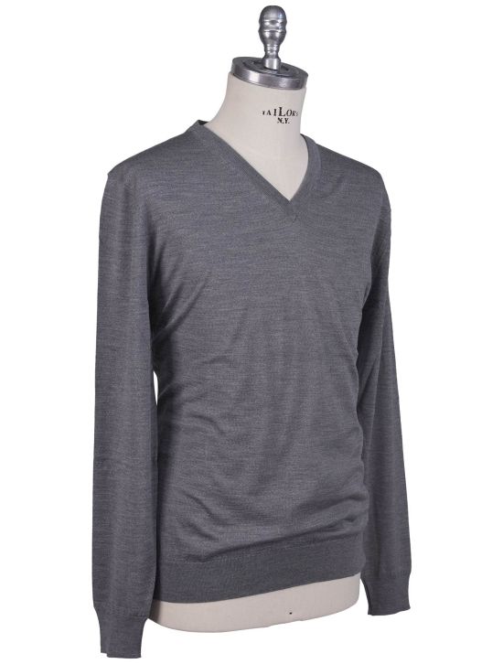 Kiton Kiton Gray Merino's Wool 180's Sweater V-Neck Gray 001