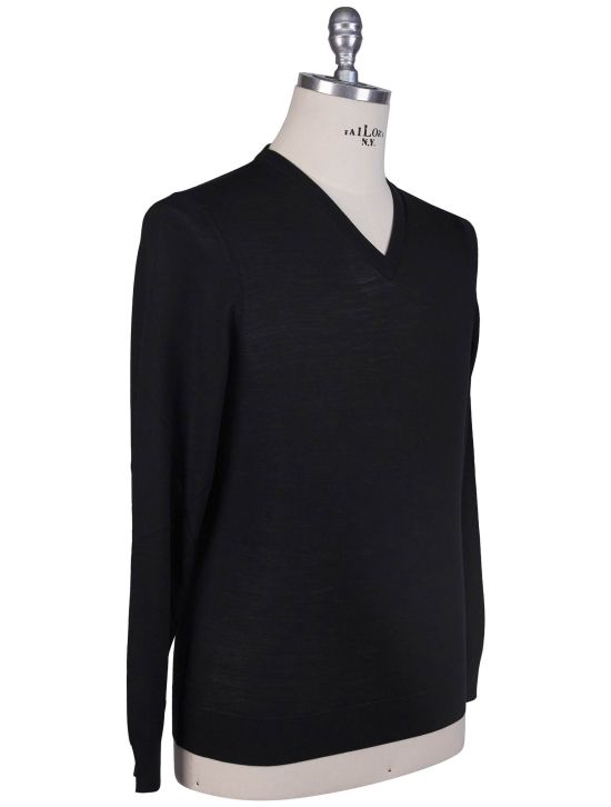 Kiton Kiton Black Merino's Wool 180's Sweater V-Neck Black 001
