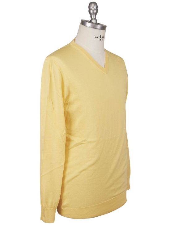 Kiton Kiton Icon Yellow Cotton Sweater V-Neck Yellow 001